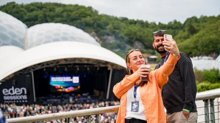 Woman and man taking a selfie on the Eden Sessions Viewing Platform